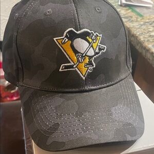 Penguins Camo Hat